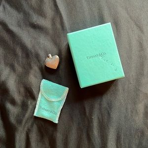 Heart Shaped Perfume Holder Pendant